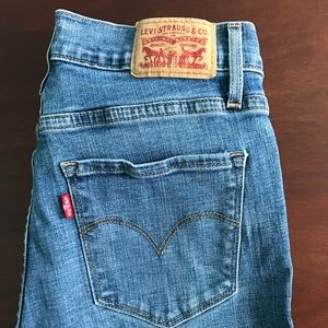 Levis 724 High Rise Straight